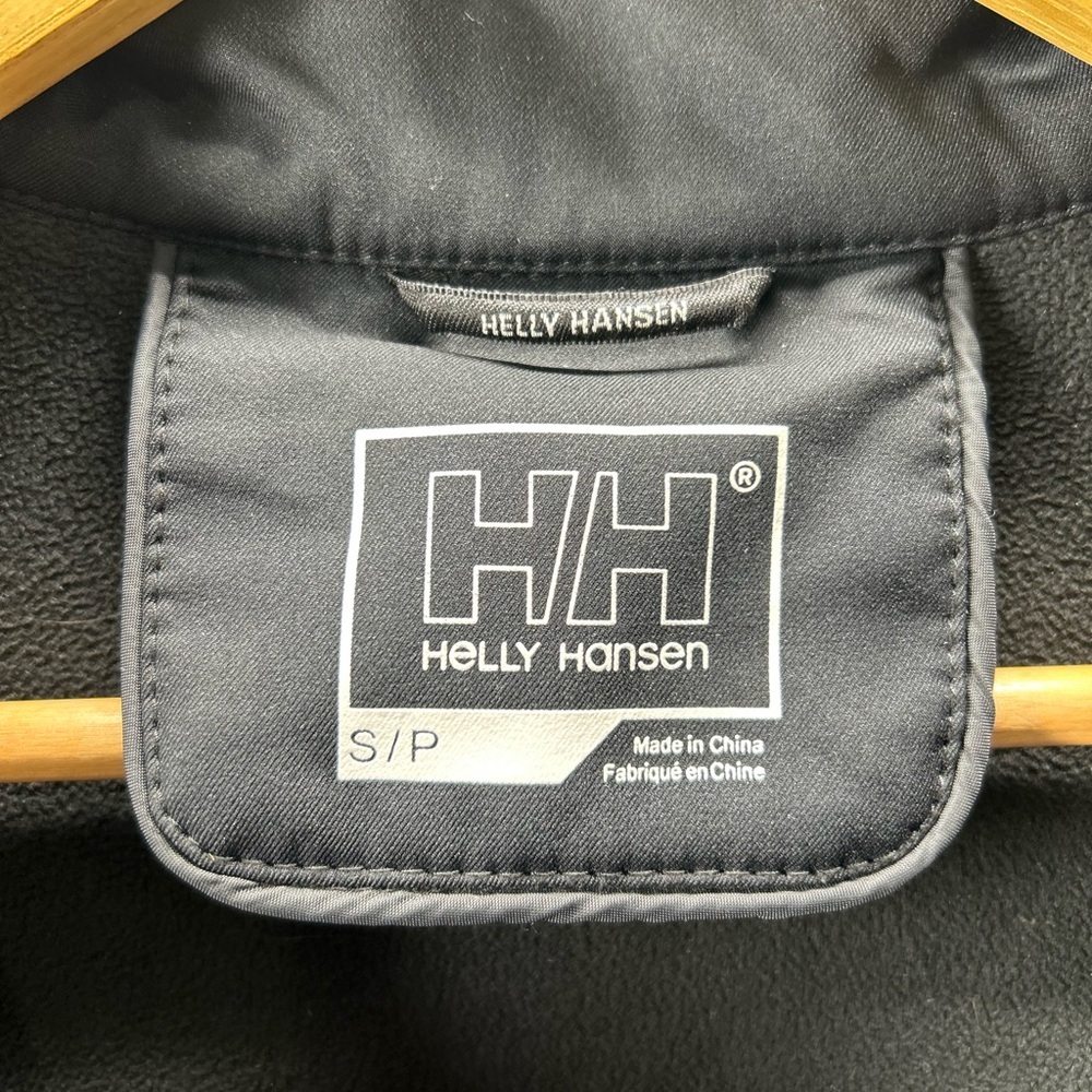 Helly Hansen Performance Black Jacket
Size S/P - Picture 3 of 14